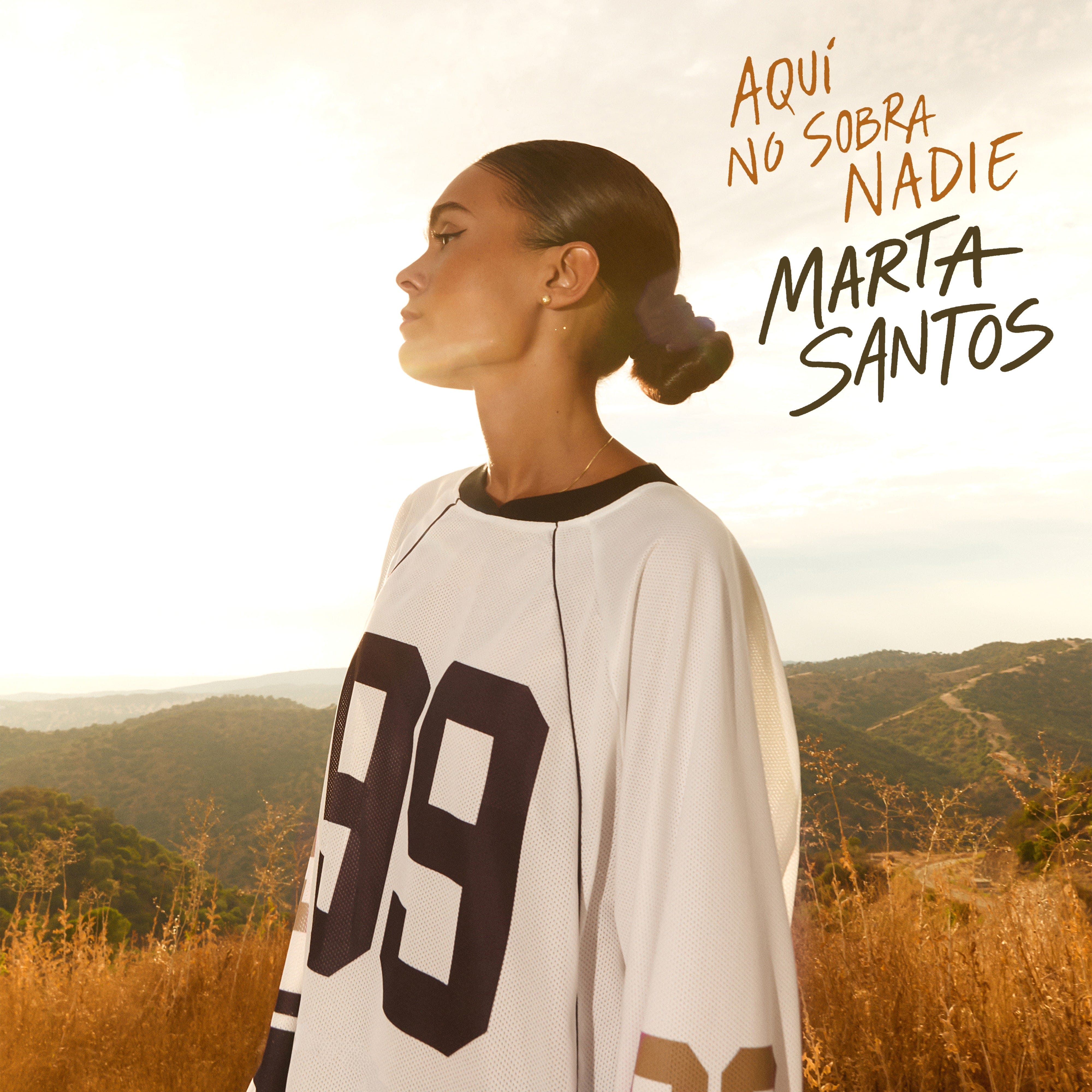 Aquí No Sobra Nadie - CD BOX + Camiseta Exclusiva - Image 2